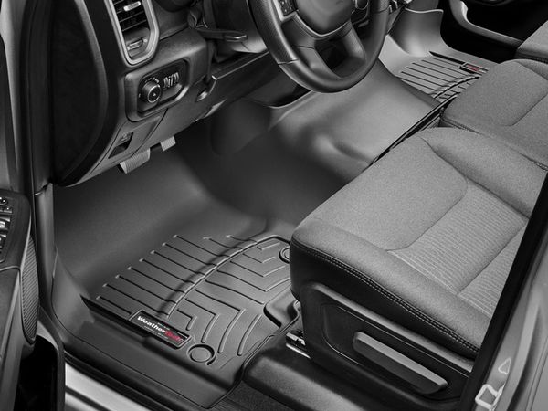 Коврики Weathertech Black для Dodge Ram (crew cab)(mkV)(1 row bench seats)(no storage under 2 row) 2019→ - Фото 2