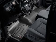Коврики WeatherTech Black для Ford F-150 (mkXII)(double cab)(no 4x4 shifter)(1 row - 1pc.)(no console)(with air vents to 2 row)(2 fixing posts) 2010-2014 - Фото 2