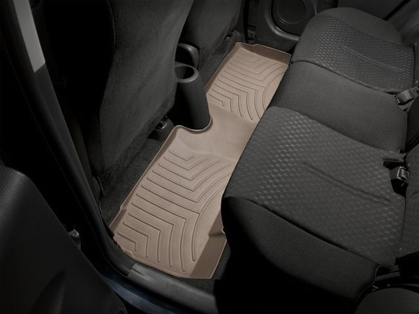 Коврики Weathertech Beige для Toyota Yaris (US)(hatch)(mkII); Scion xD (mkI)(with heating vens under front seats) 2005-2014 - Фото 3