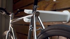 Настінний тримач Peruzzo 405-C Cool Bike Rack (Light Brown) - Фото 2