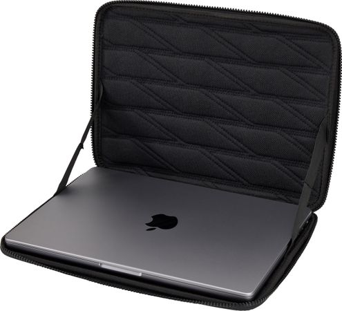 Чохол Thule Gauntlet 4 MacBook Sleeve 14'' (Black) - Фото 4