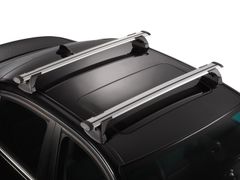Багажник на гладкий дах Yakima Thru для Toyota Verso (mkI) 2009-2018 - Фото 3