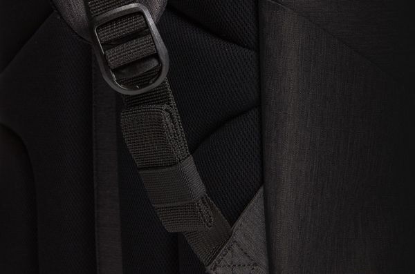 Рюкзак Thule Lithos 16L Backpack (Black) - Фото 10