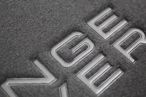 Двошарові килимки Sotra Custom Premium Black для Land Rover Range Rover (mkIV)(long)(з консоллю на 2 ряді) 2012-2021 - Фото 5
